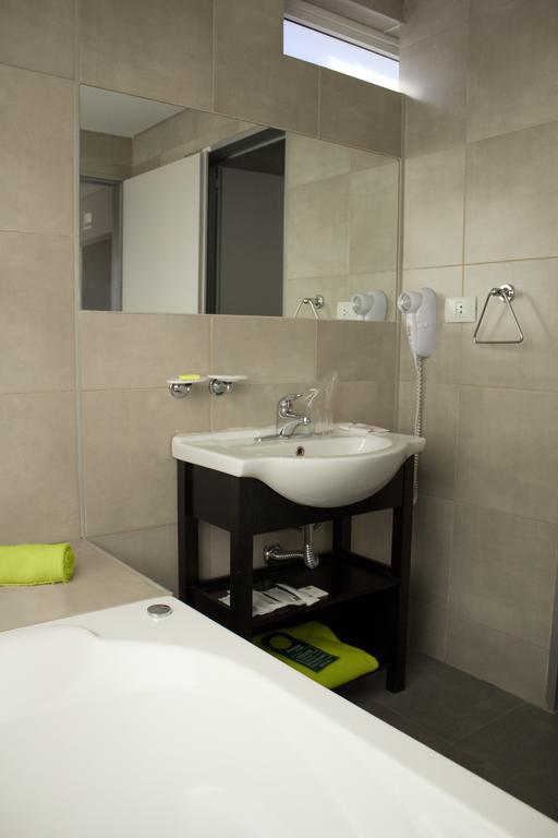 Hotel Neu 354 Neuquén Oda fotoğraf