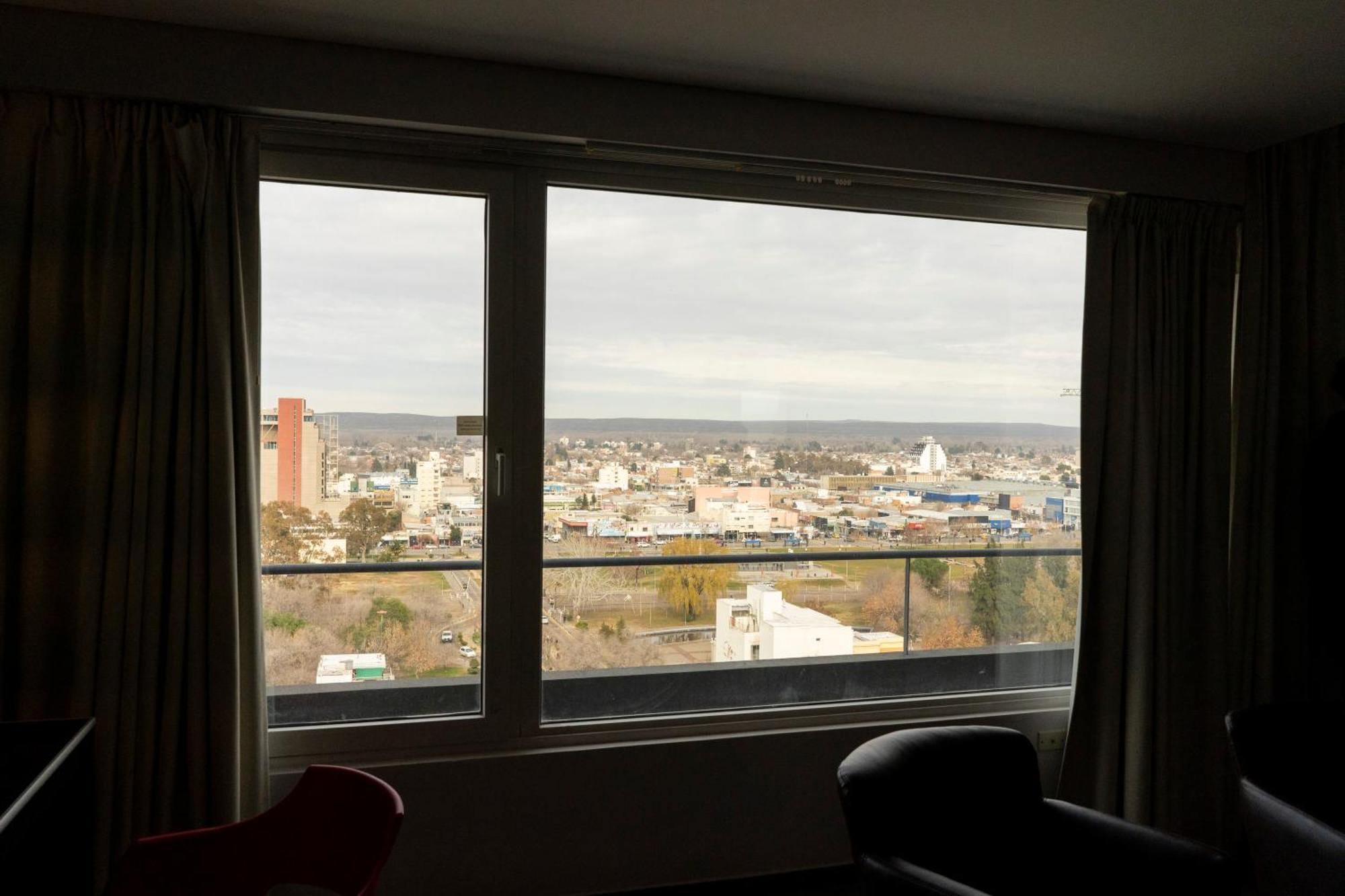 Hotel Neu 354 Neuquén Dış mekan fotoğraf
