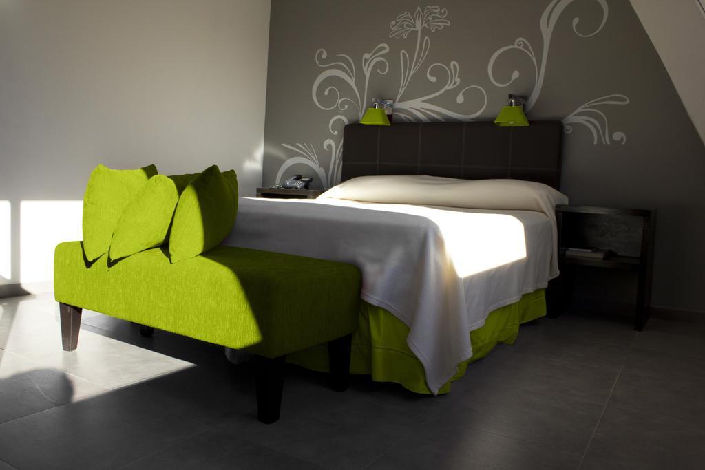 Hotel Neu 354 Neuquén Oda fotoğraf