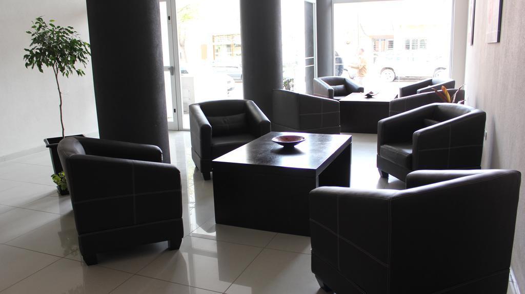 Hotel Neu 354 Neuquén Dış mekan fotoğraf