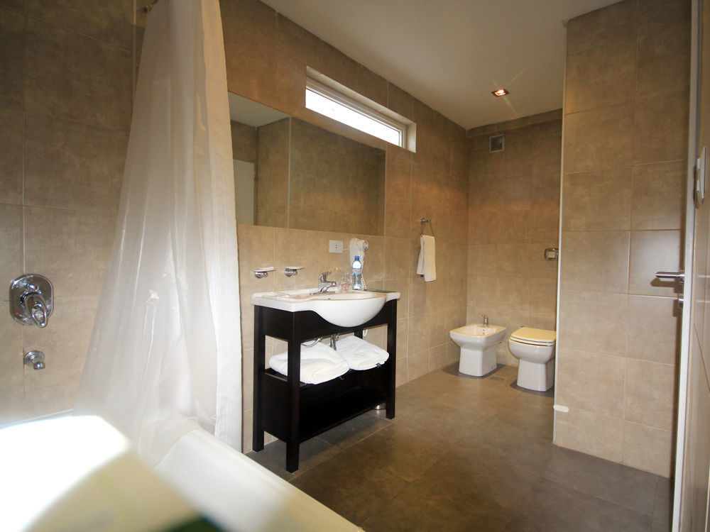 Hotel Neu 354 Neuquén Dış mekan fotoğraf